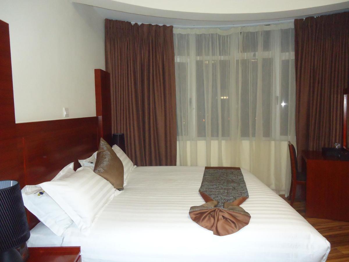 Miracle Hotel Αντίς Αμπέμπα Εξωτερικό φωτογραφία